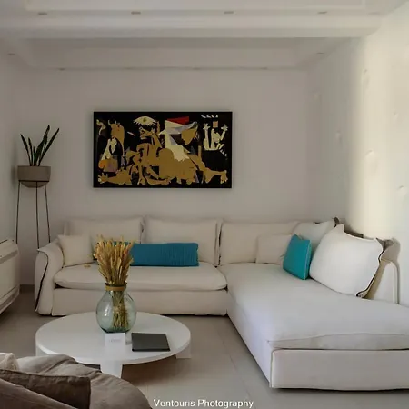 Beautiful Santorini 3 Bedrooms Phos Private Pool & Seaviews Villa Karterádos