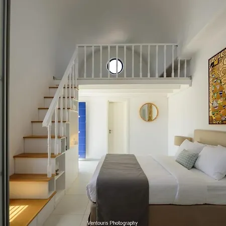 Beautiful Santorini 3 Bedrooms Phos Private Pool&lovely Sea View Exo Gialos